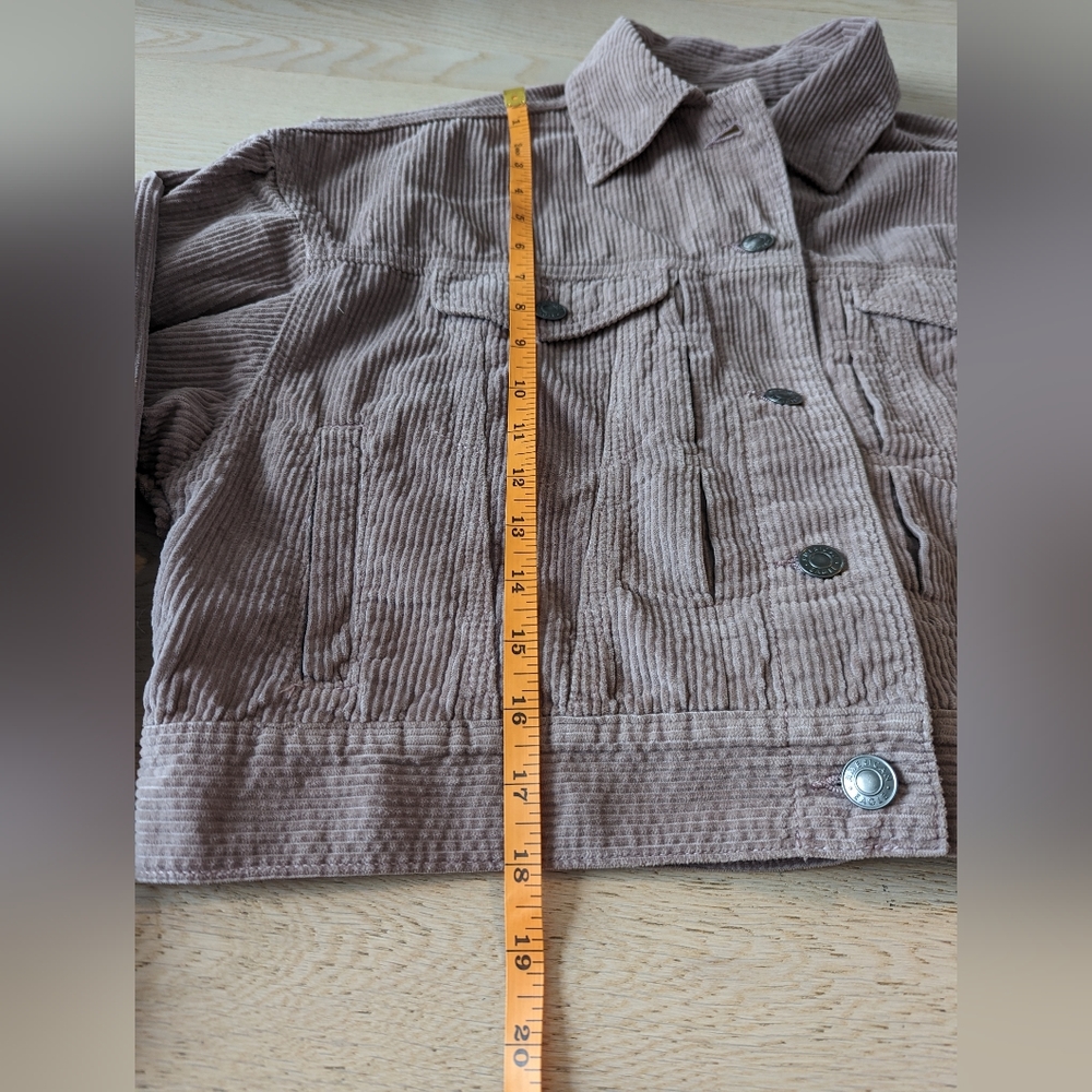 New Cropped Corduroy Oversized Jacket - Picture 3 of 8